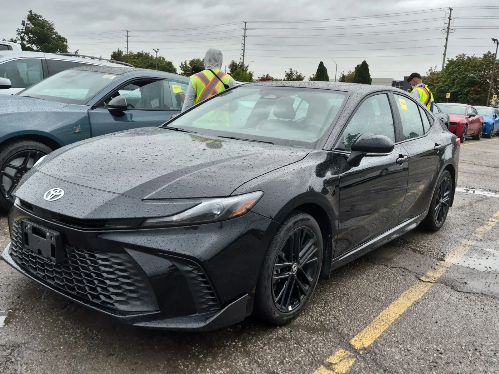 Toyota Camry SE UPGRADE / АвтоКредит