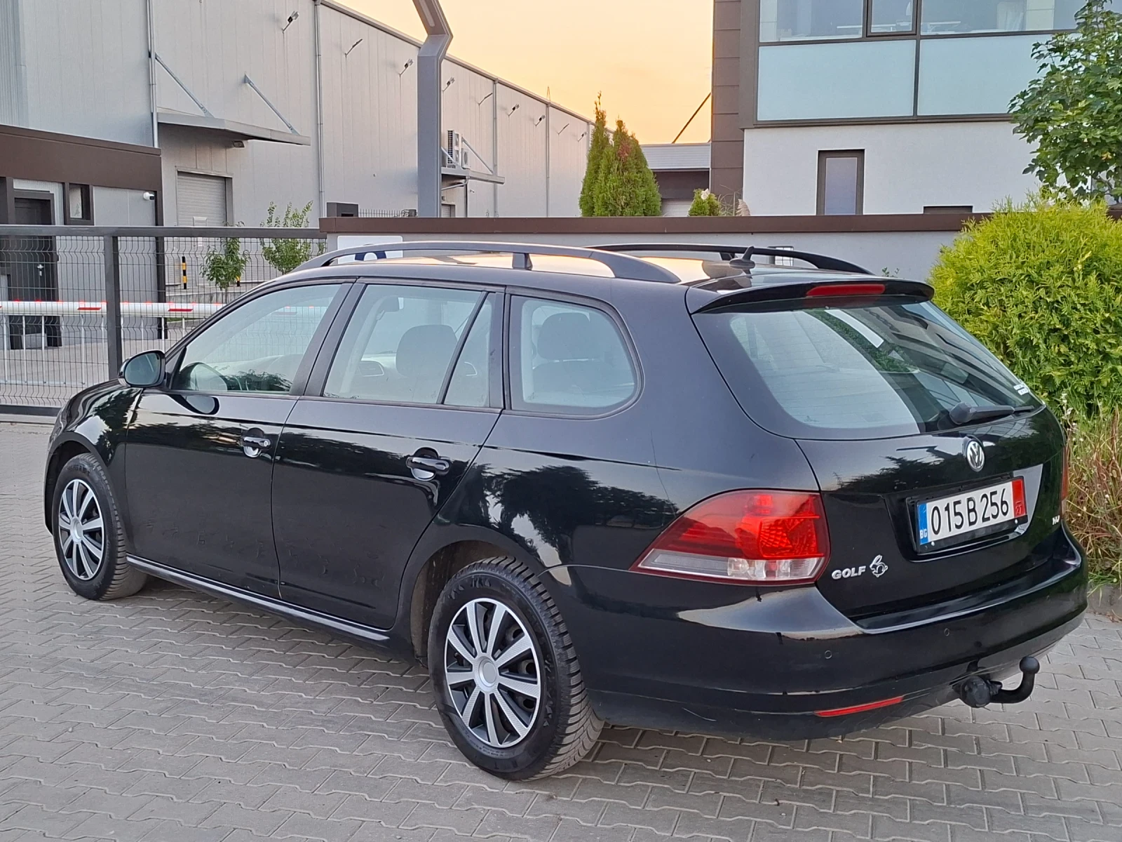 VW Golf 1.6TDI* (105кс)* * EURO-5* * HOB BHOC* * , снимка 7 - Автомобили и джипове - 56012009