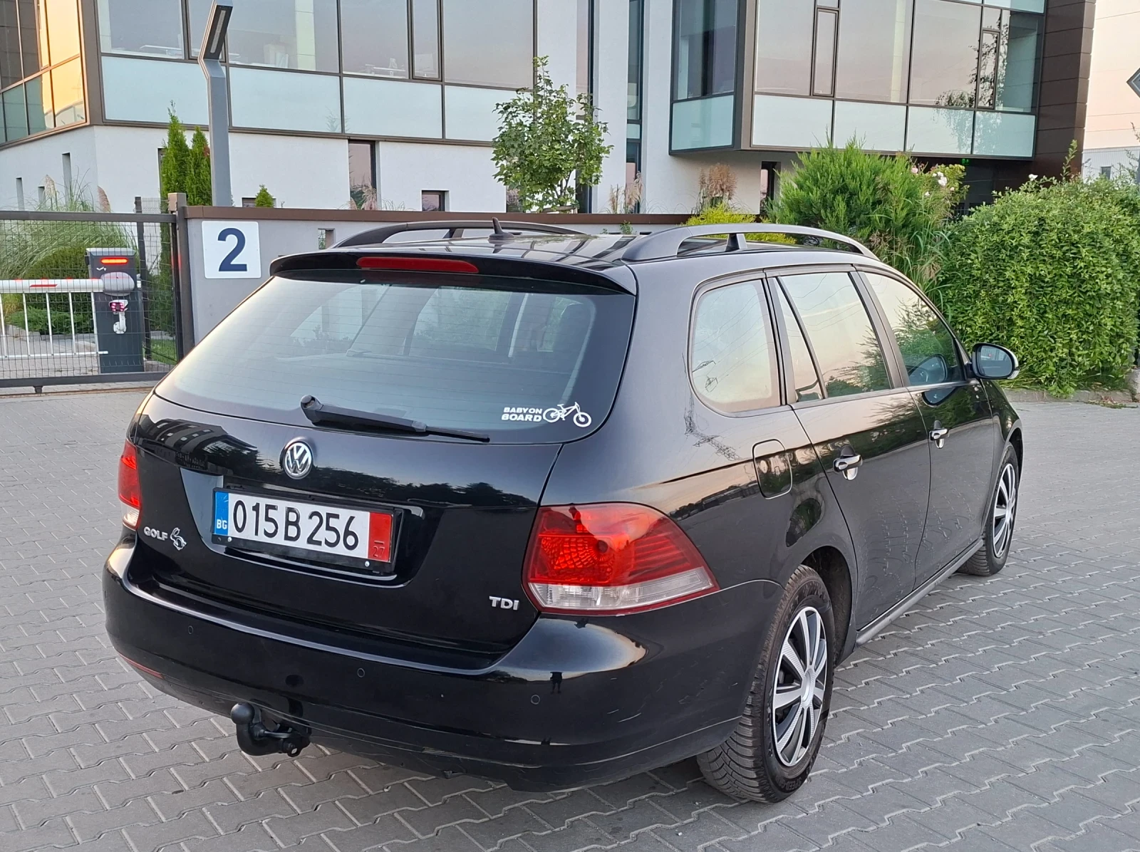VW Golf 1.6TDI* (105кс)* * EURO-5* * HOB BHOC* * , снимка 14 - Автомобили и джипове - 56012009
