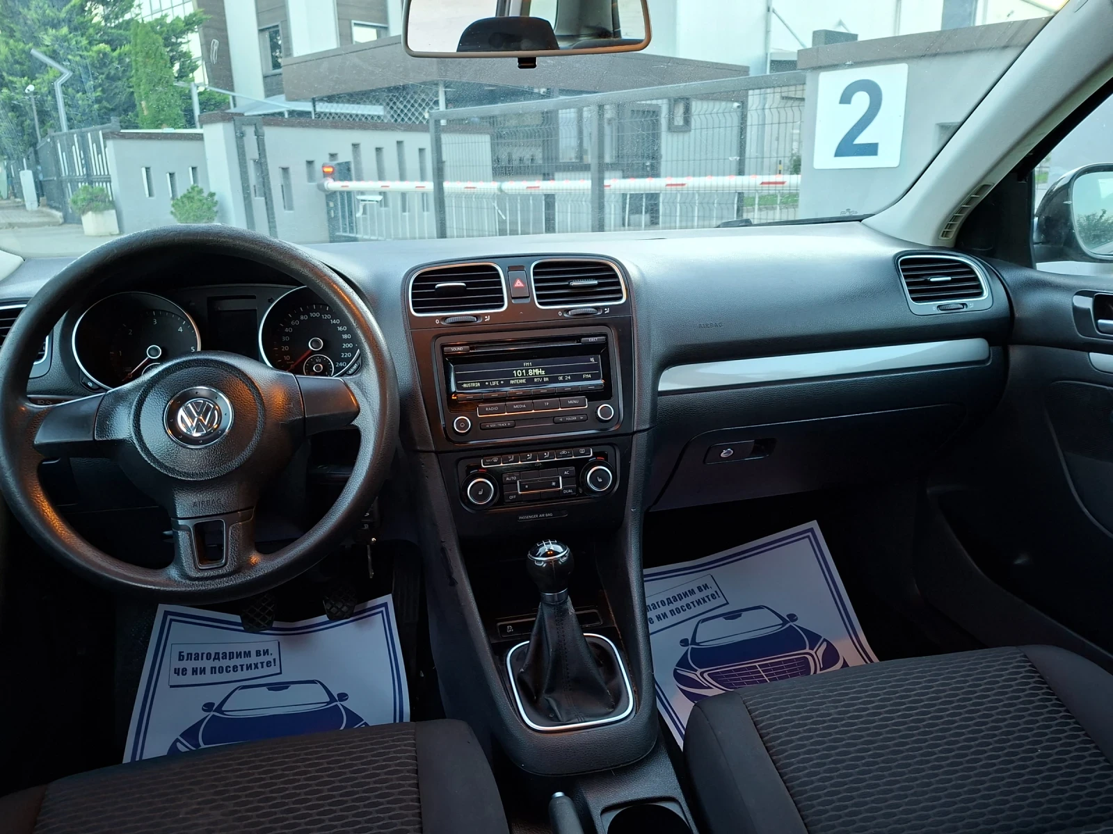 VW Golf 1.6TDI* (105кс)* * EURO-5* * HOB BHOC* * , снимка 17 - Автомобили и джипове - 56012009