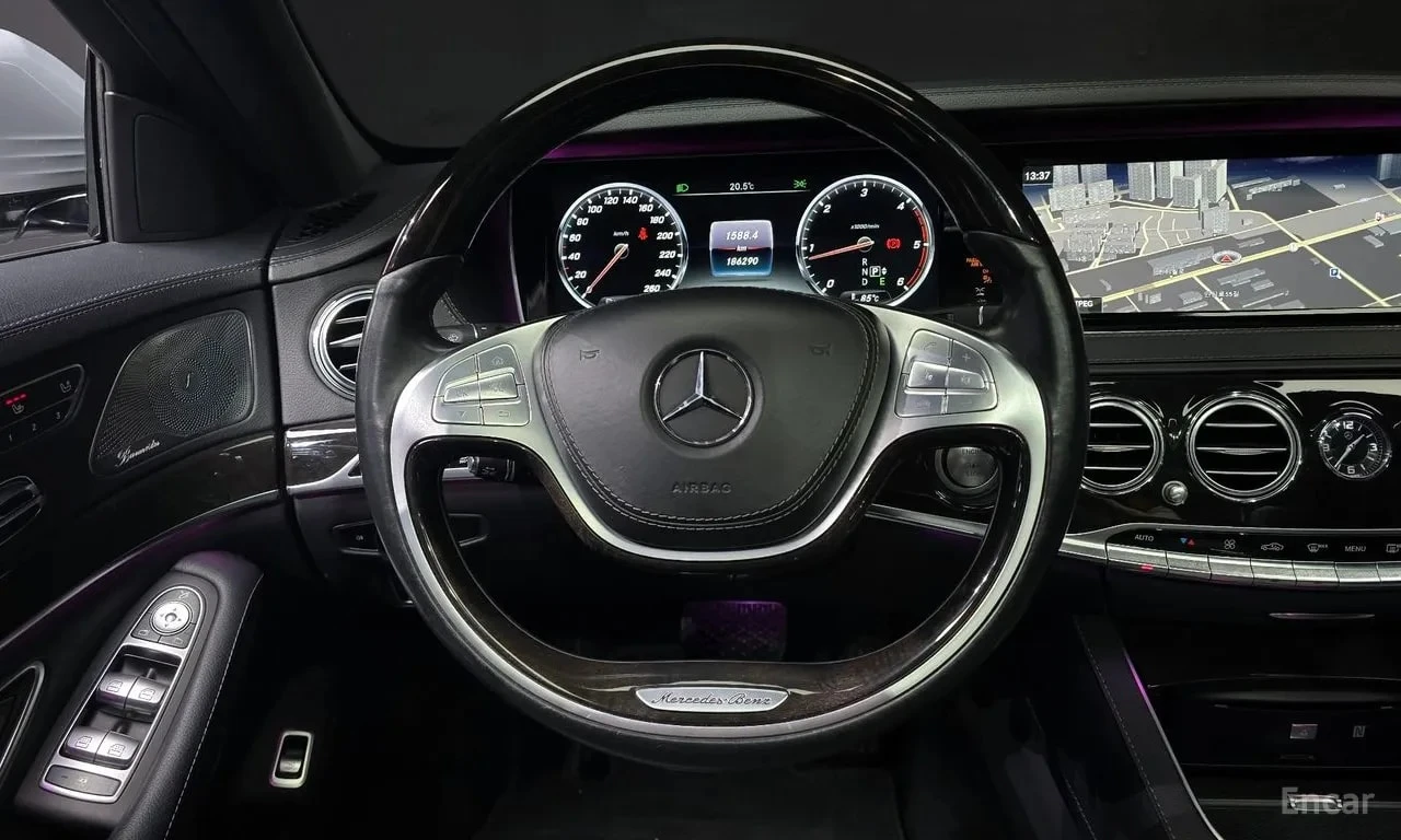 Mercedes-Benz S 350 d 4MATIC/АМГ ПАКЕТ/360/ХЕДЪП/ОБДУХ/МАСАЖИ/360, снимка 13 - Автомобили и джипове - 56131565