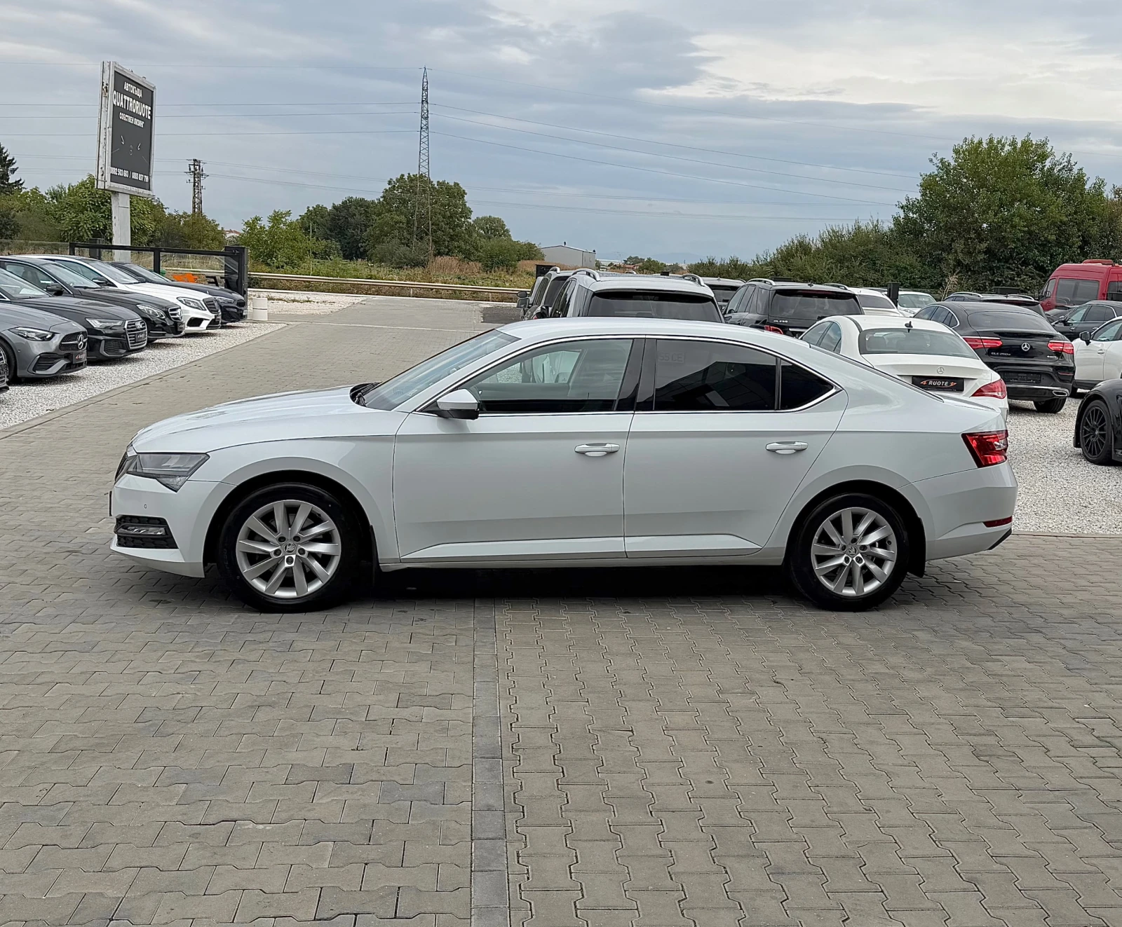Skoda Superb 2.0TDi * Virtual* Keyless/������ | Mobile.bg � ����������� 7