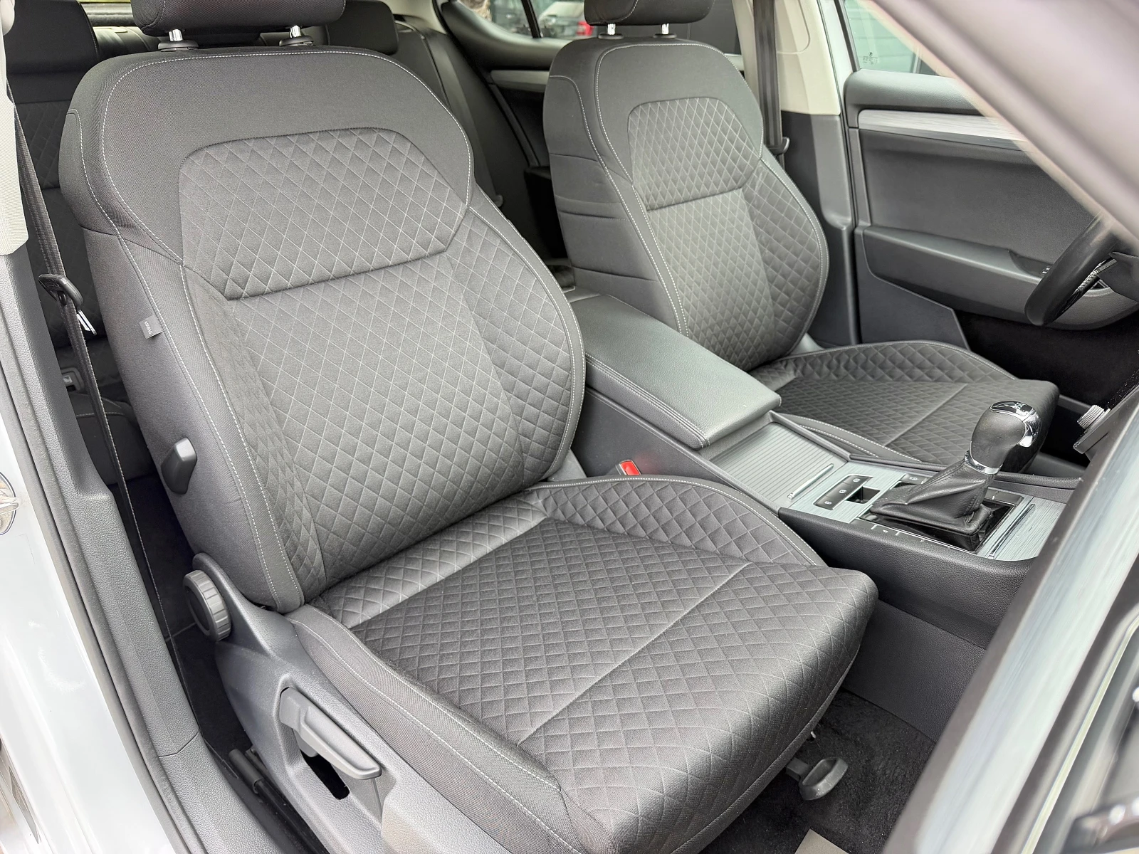 Skoda Superb 2.0TDi * Virtual* Keyless/������ | Mobile.bg � ����������� 11