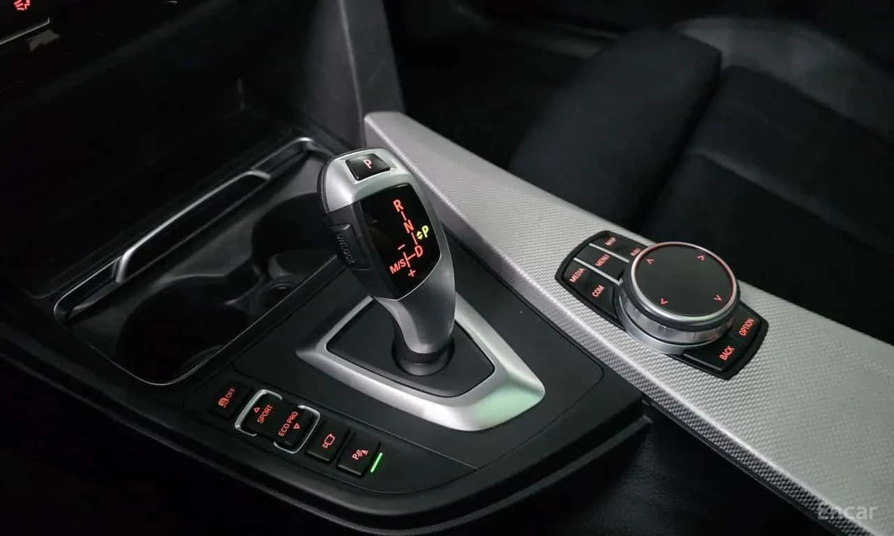 BMW 320 d GT| M-PACK| HUD| 360| ����������|  | Mobile.bg � ����������� 9