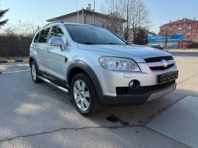 Chevrolet Captiva 3.2/Автомат/4х4/Фулл/СН, снимка 2
