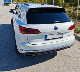 VW Touareg Elegance 3, 0 l V6 eHybrid OPF 4MOTION | Mobile.bg    7