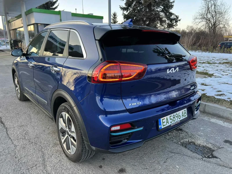 Kia Niro  11000км ЕЛЕКТРИЧЕСКА, снимка 4 - Автомобили и джипове - 49277846