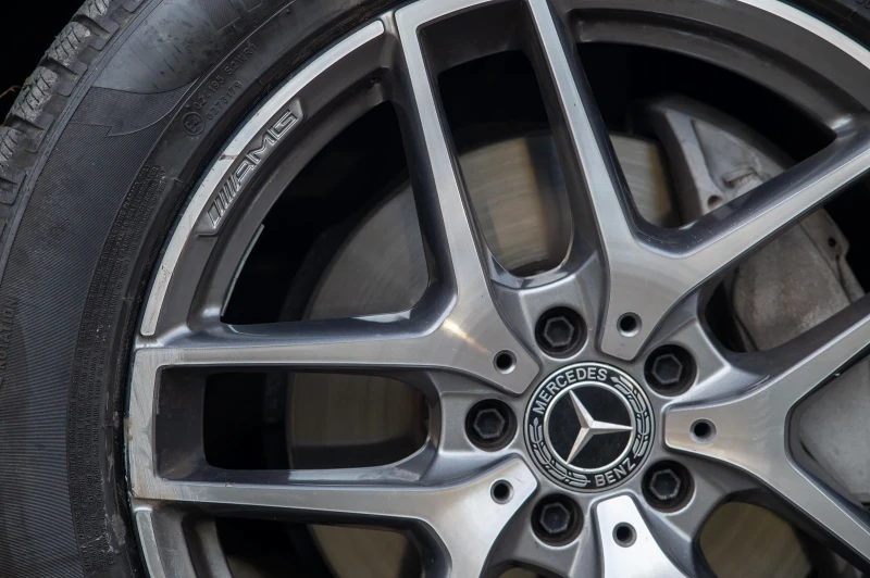 Mercedes-Benz GLC 300 4matic , снимка 5 - Автомобили и джипове - 52638852