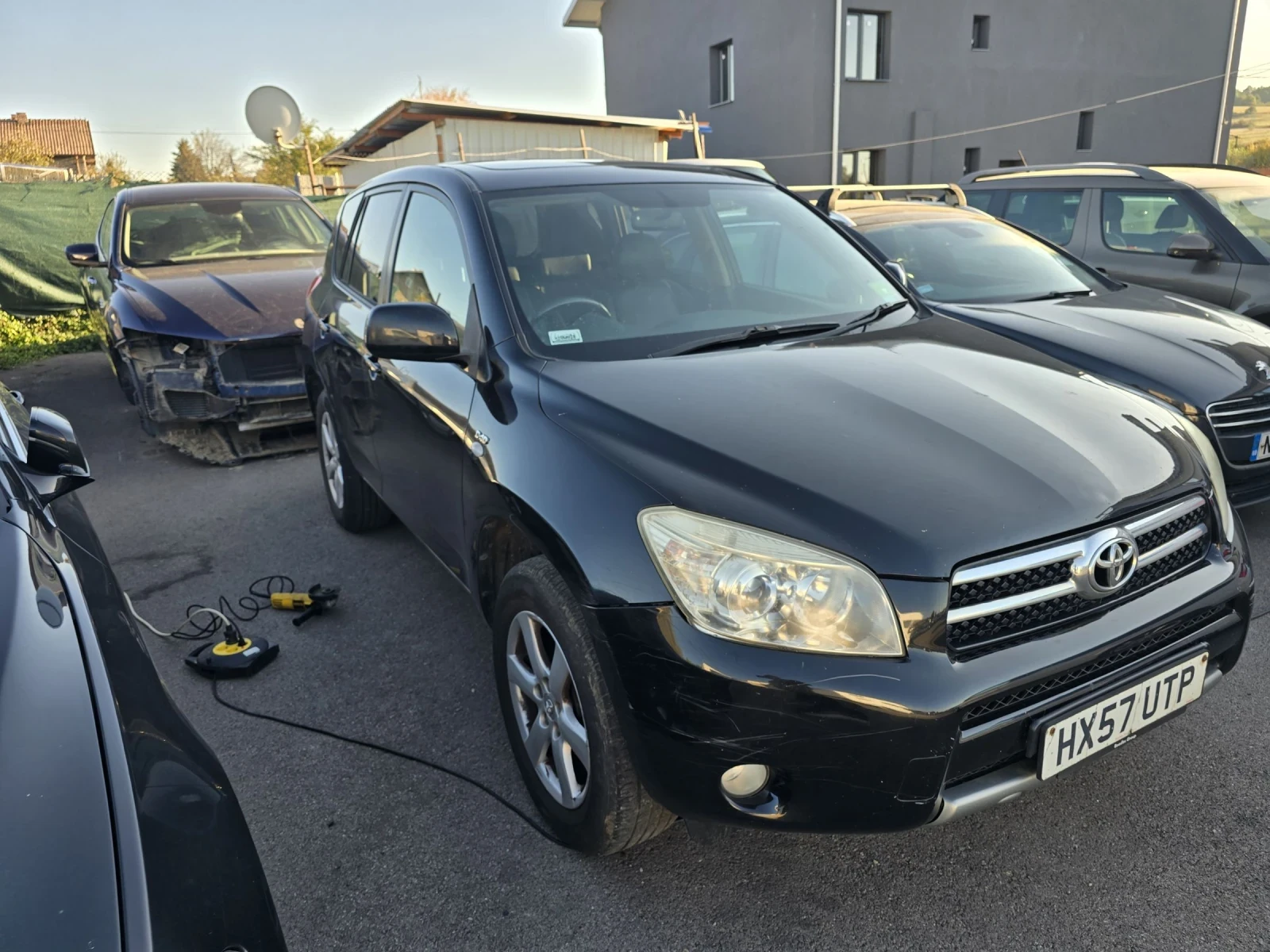 Toyota Rav4 Rav4 2.2 D4D 136кс на части - изображение 2