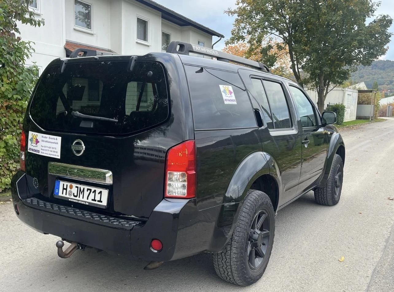 Nissan Pathfinder 2.5 - изображение 4