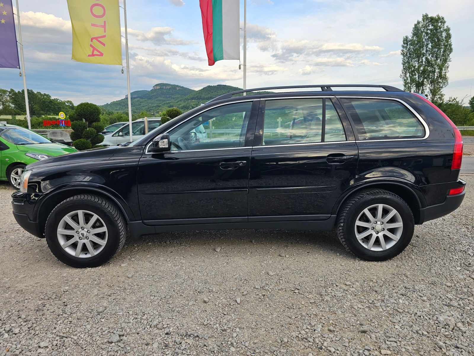 Volvo Xc90 2.4 D5  AWD! ! КОЖА! ! КЛИМАТРОНИК - изображение 2