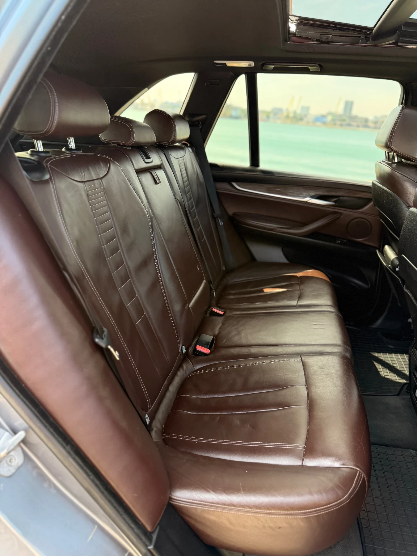 BMW X5 3.5i M-Pack - изображение 7