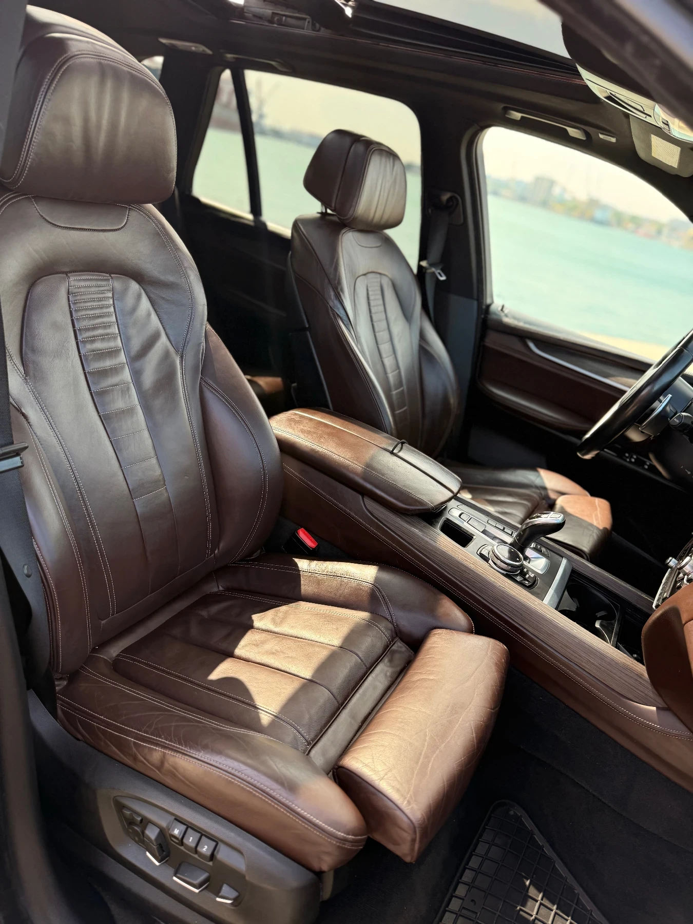 BMW X5 3.5i M-Pack - изображение 6