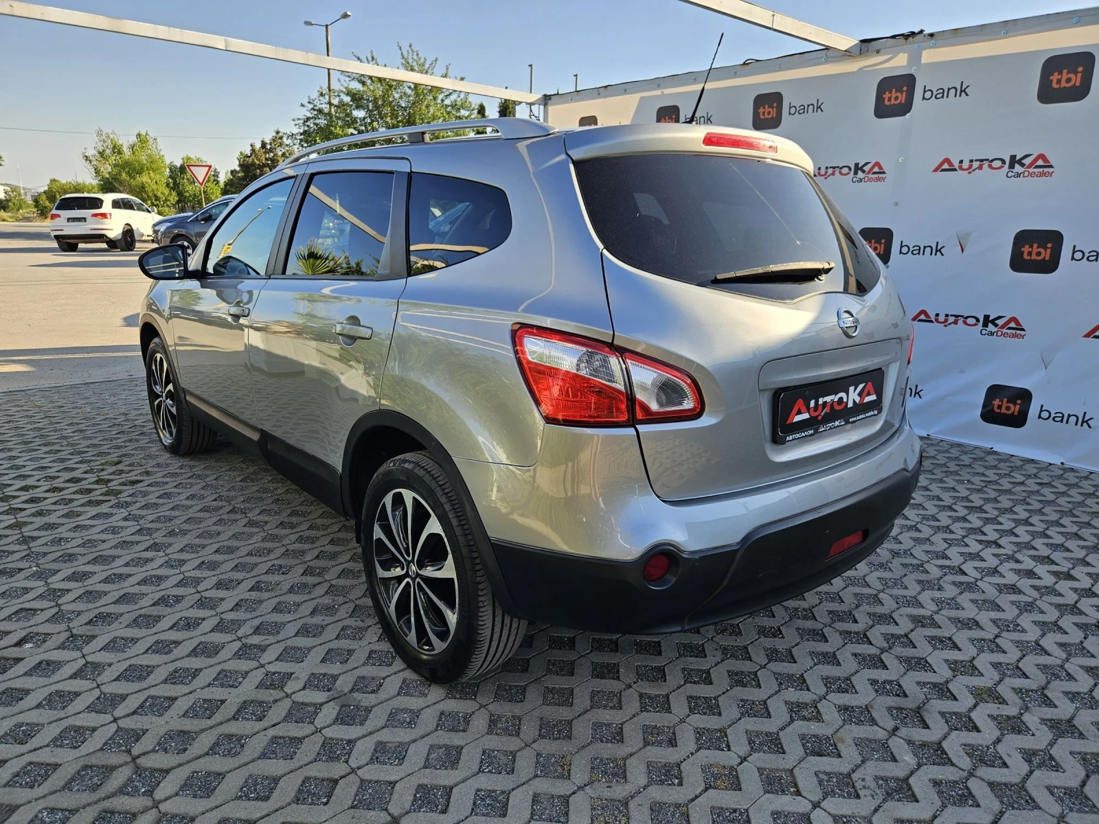 Nissan Qashqai 1.5DCI-110КС= 7МЕСТА= ПАНОРАМА= КАМЕРА= АВТОПИЛОТ  - изображение 5