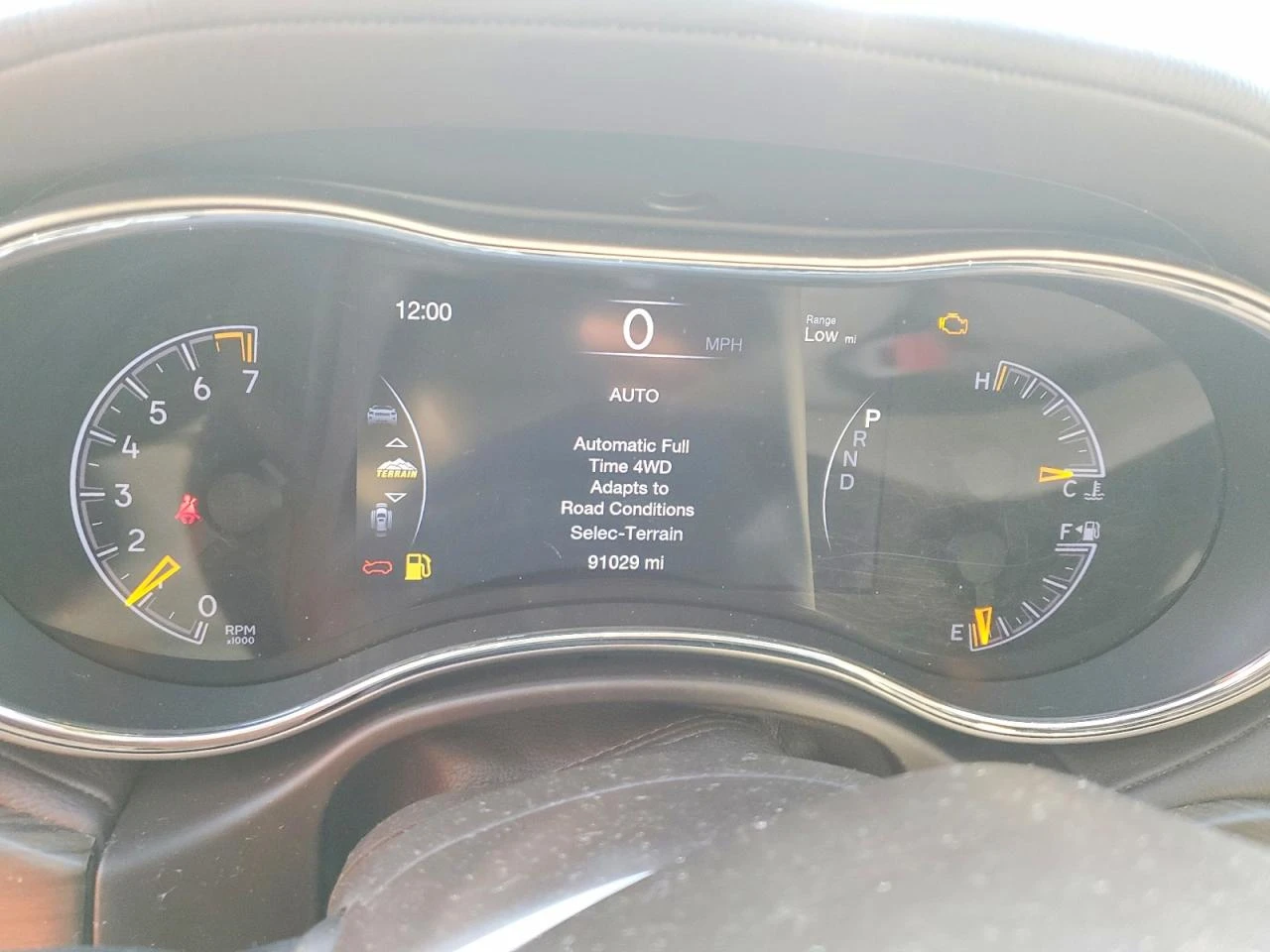 Jeep Grand cherokee OVERLAND* 3.6* V6* 8ZF* ПОДГРЕВ* КАМЕРА* КЕЙЛЕС* L - изображение 8