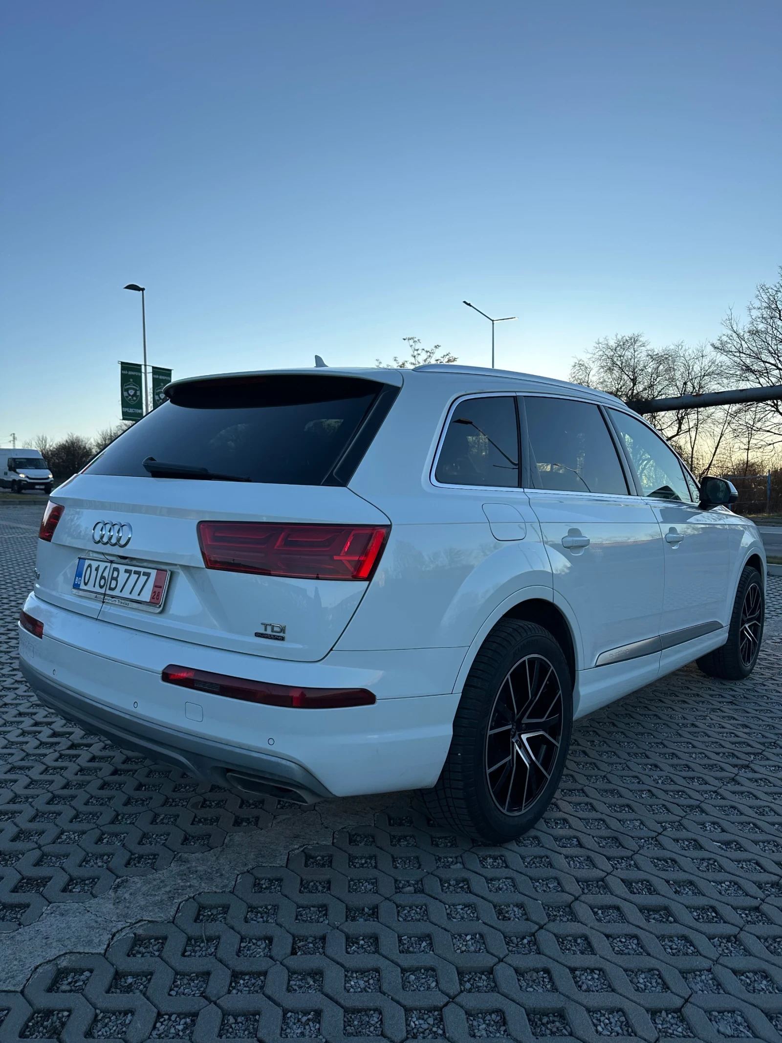 Audi Q7  - изображение 5
