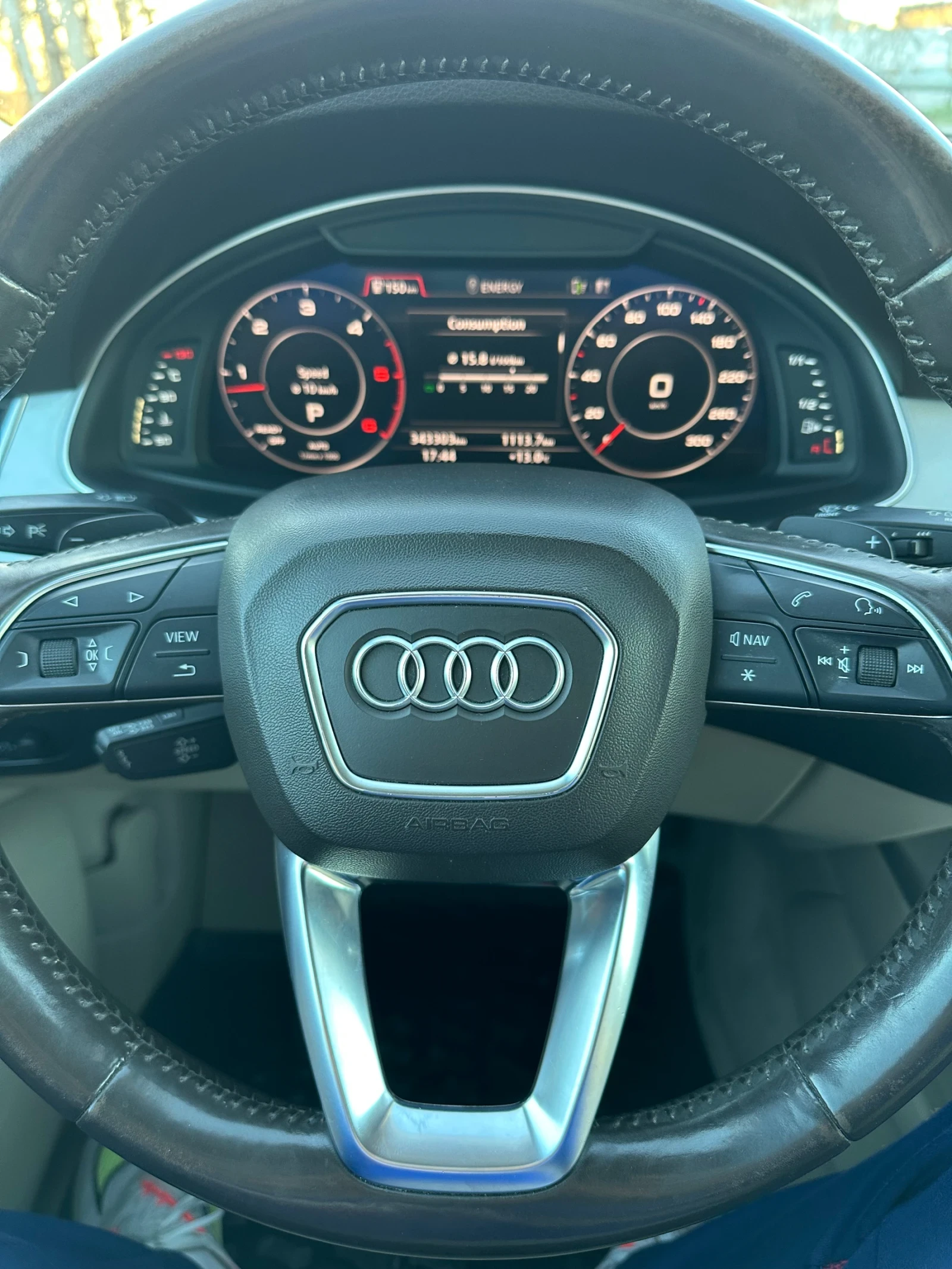 Audi Q7, снимка 15 - Автомобили и джипове - 53786359