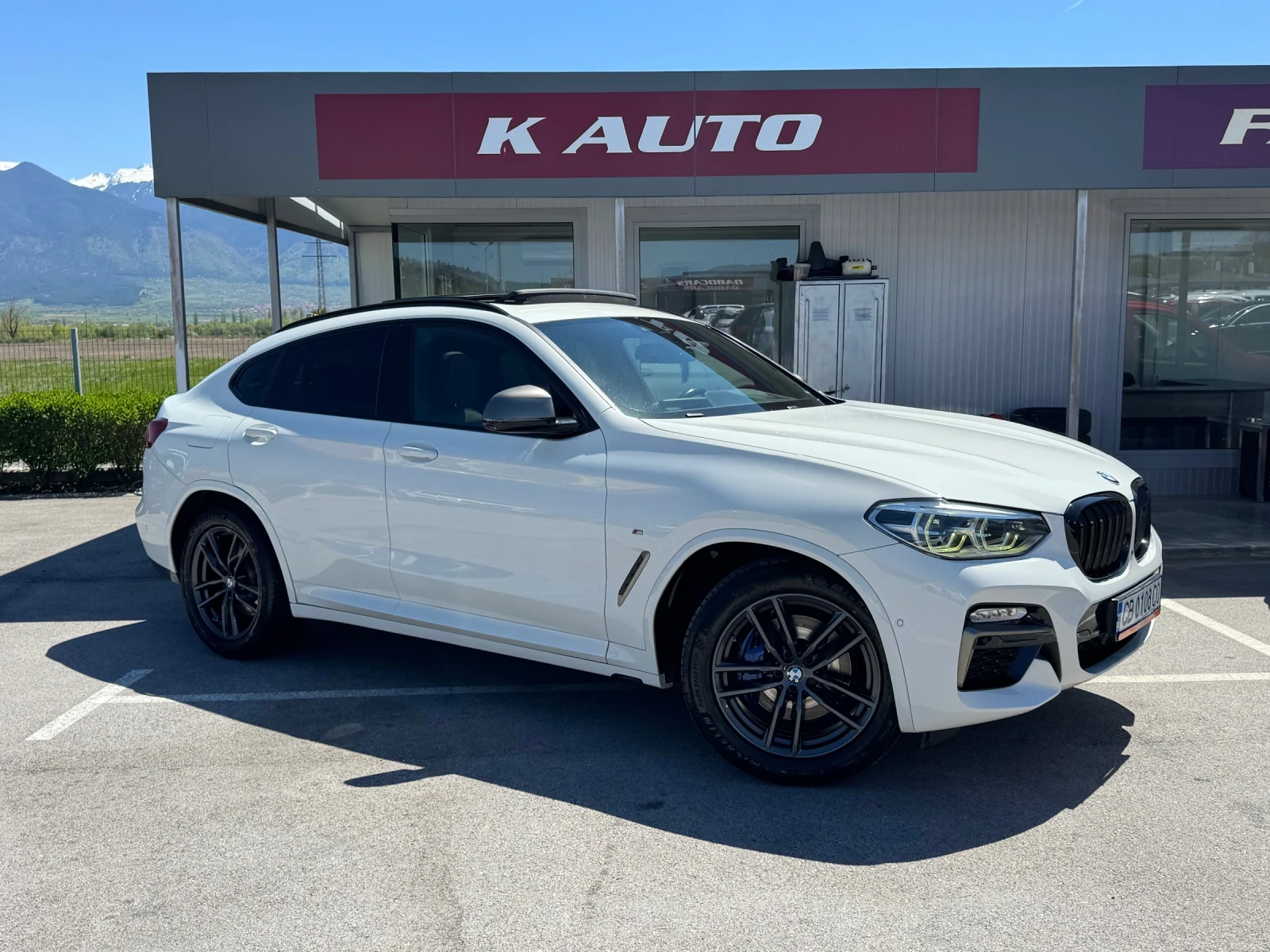 BMW X4 M40D/HUD/360/Panorama, снимка 4 - Автомобили и джипове - 54319954
