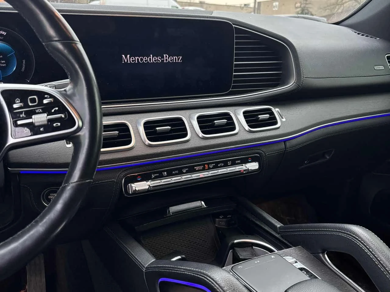 Mercedes-Benz GLE 350 CARFAX, снимка 9 - Автомобили и джипове - 54564046