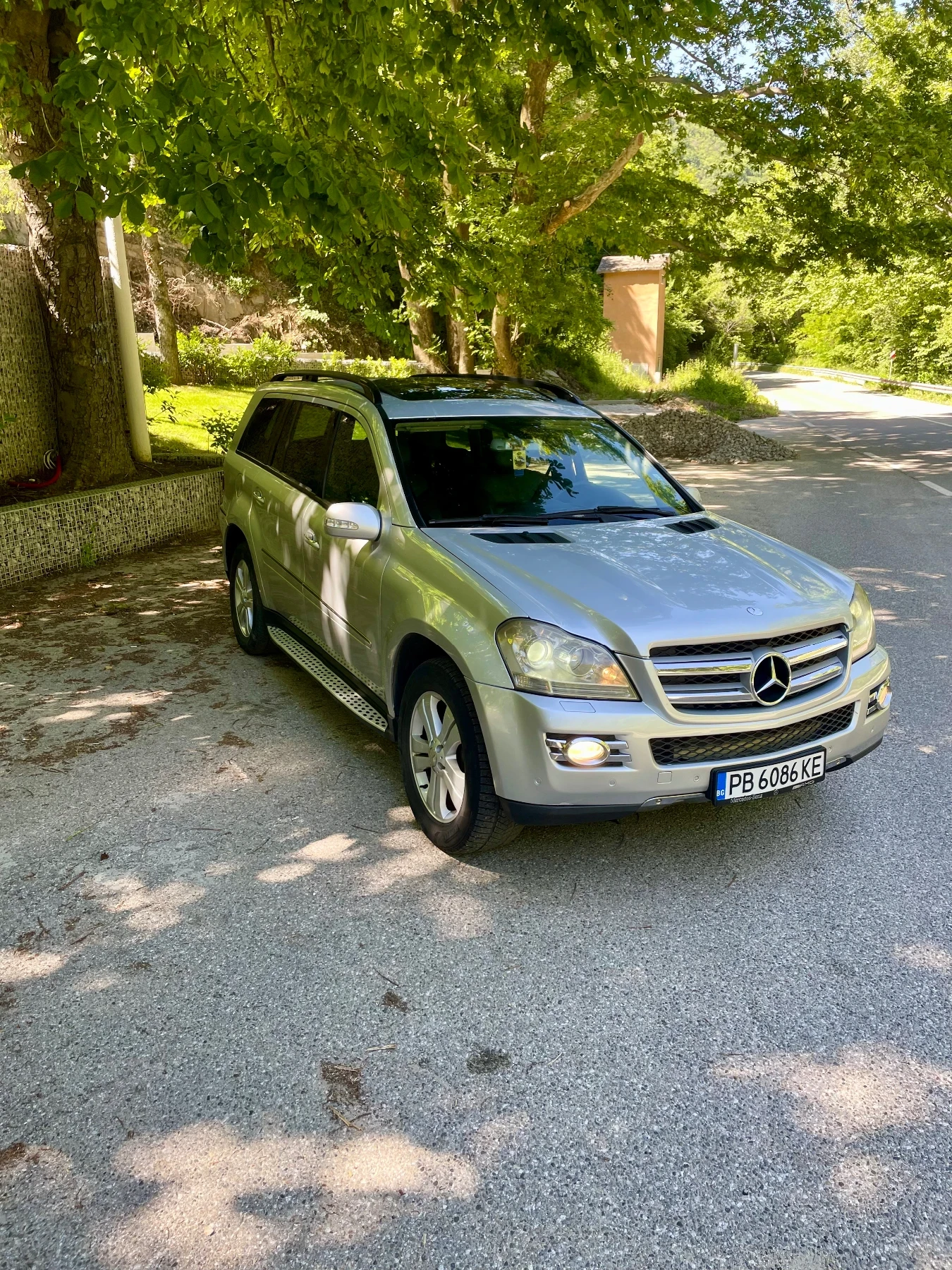 Mercedes-Benz GL, снимка 3 - Автомобили и джипове - 54721397
