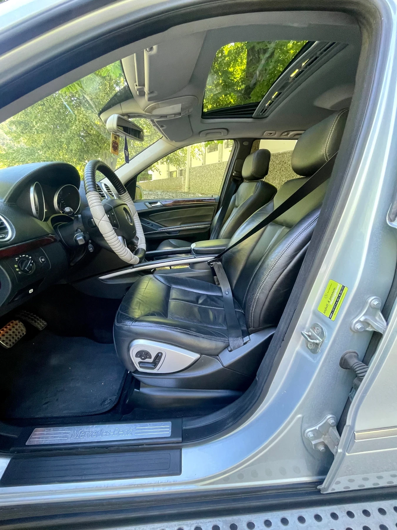 Mercedes-Benz GL, снимка 8 - Автомобили и джипове - 54721397