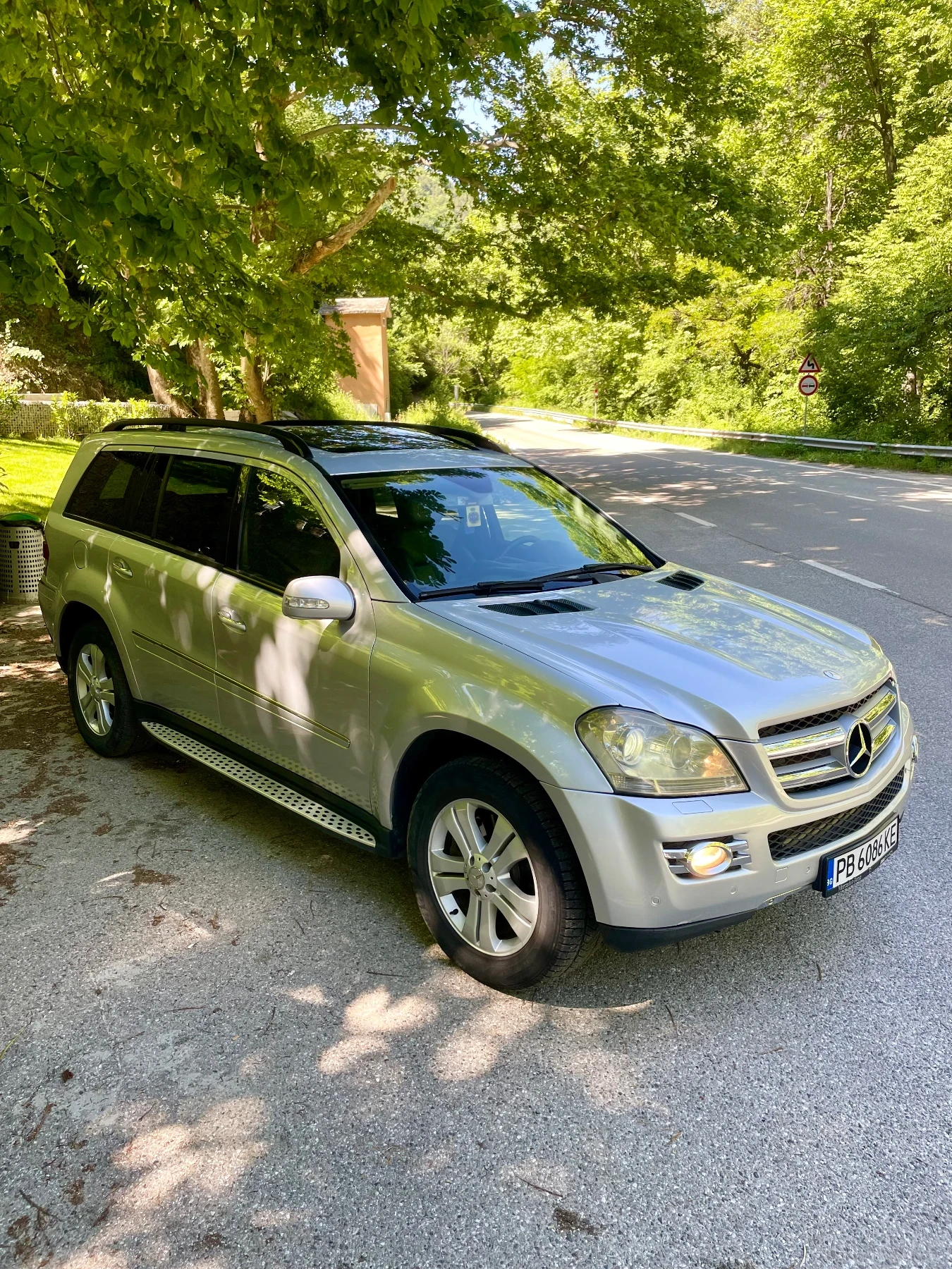 Mercedes-Benz GL, снимка 5 - Автомобили и джипове - 54721397