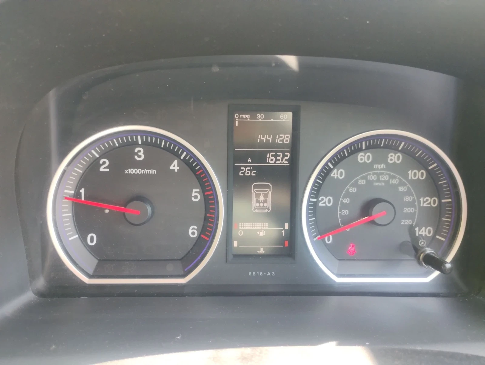 Honda Cr-v 2.2 Diesel, снимка 7 - Автомобили и джипове - 54910122