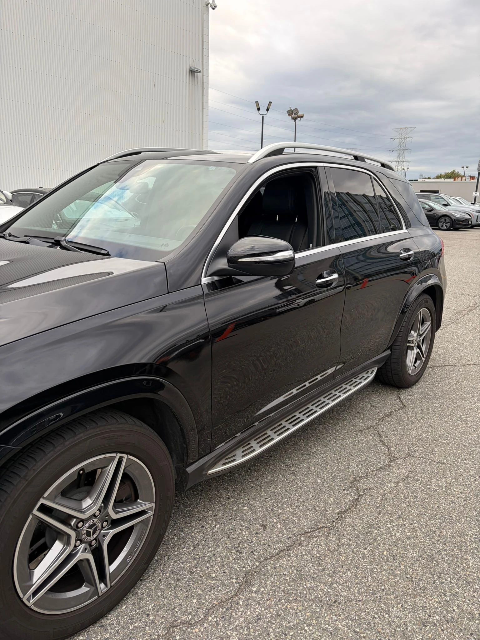 Mercedes-Benz GLE 450 4MATIC* DISTRONIC* AMBIENT* BURMESTER* , снимка 2 - Автомобили и джипове - 55930592