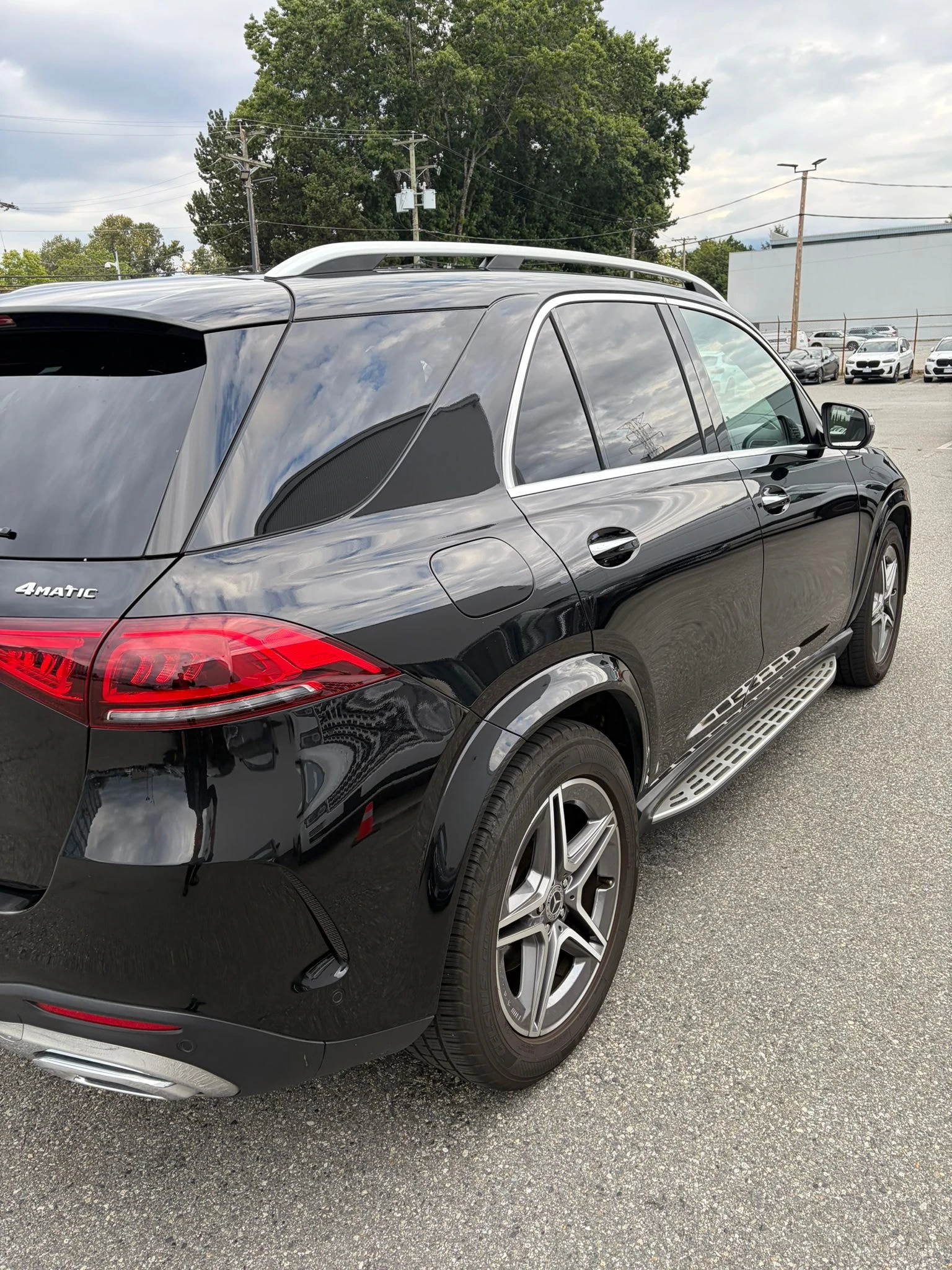 Mercedes-Benz GLE 450 4MATIC* DISTRONIC* AMBIENT* BURMESTER* , снимка 3 - Автомобили и джипове - 55930592