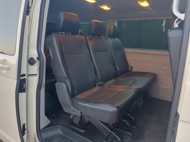 VW Caravelle 2.0 tdi 150 automatic, снимка 12 - Бусове и автобуси - 49329736