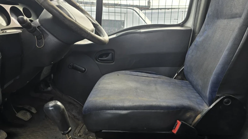 Iveco Daily, снимка 12 - Бусове и автобуси - 52883043