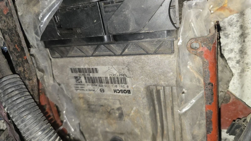 Iveco Daily, снимка 9 - Бусове и автобуси - 52883043