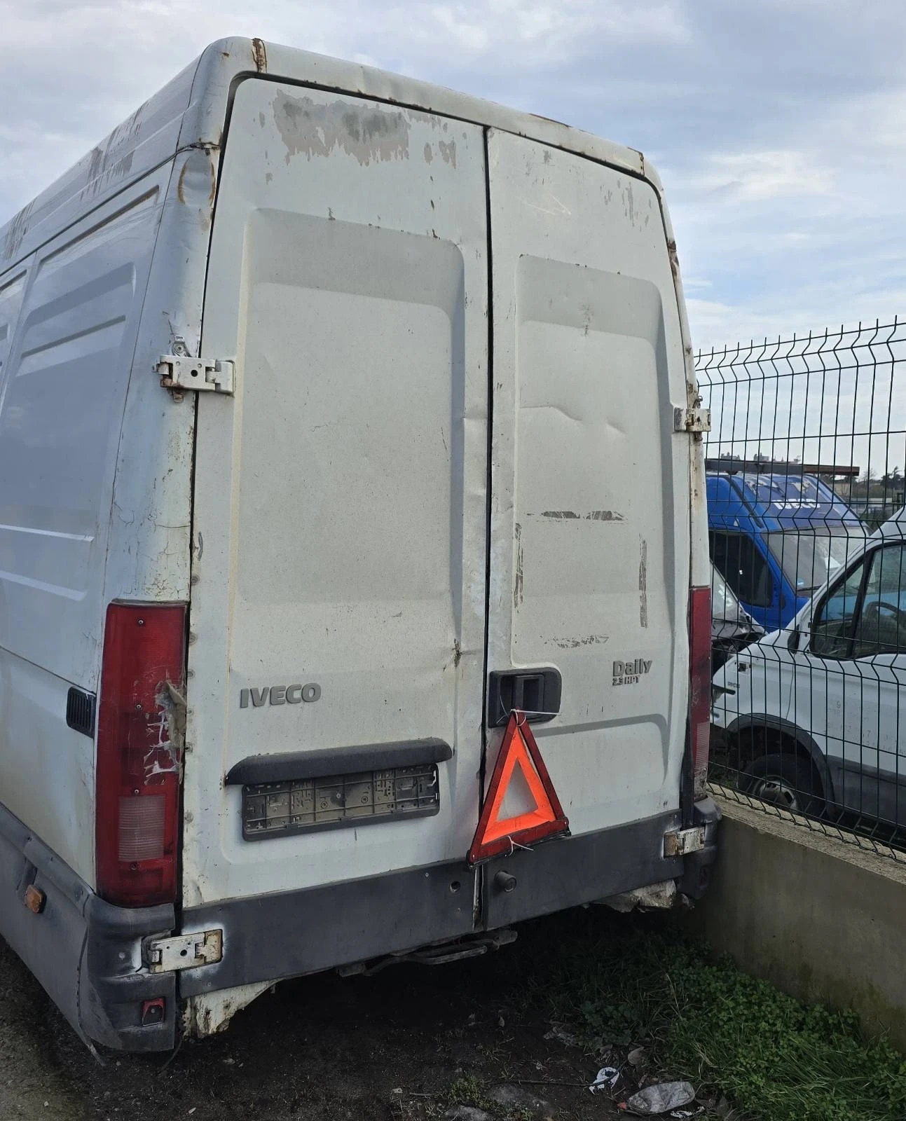 Iveco Daily | Mobile.bg � ����������� 10