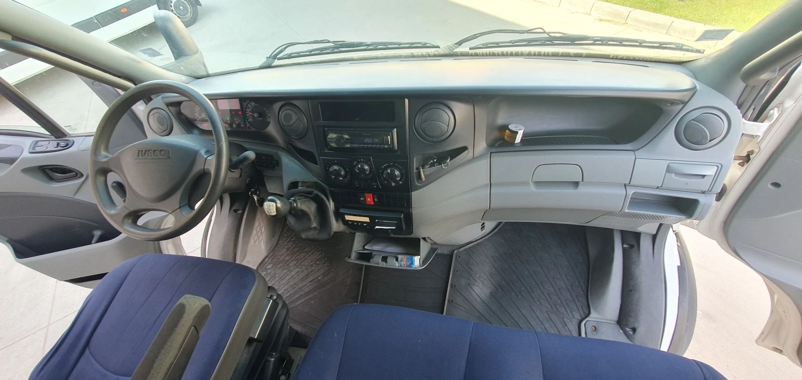 Iveco Daily 65c18, снимка 8 - Бусове и автобуси - 55072130