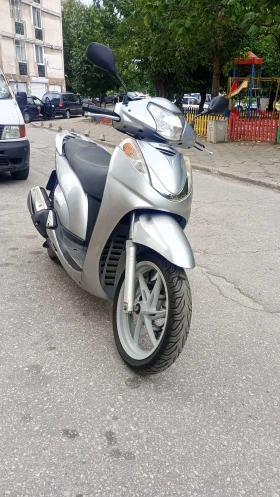 Honda Sh Sh 300 - изображение 1