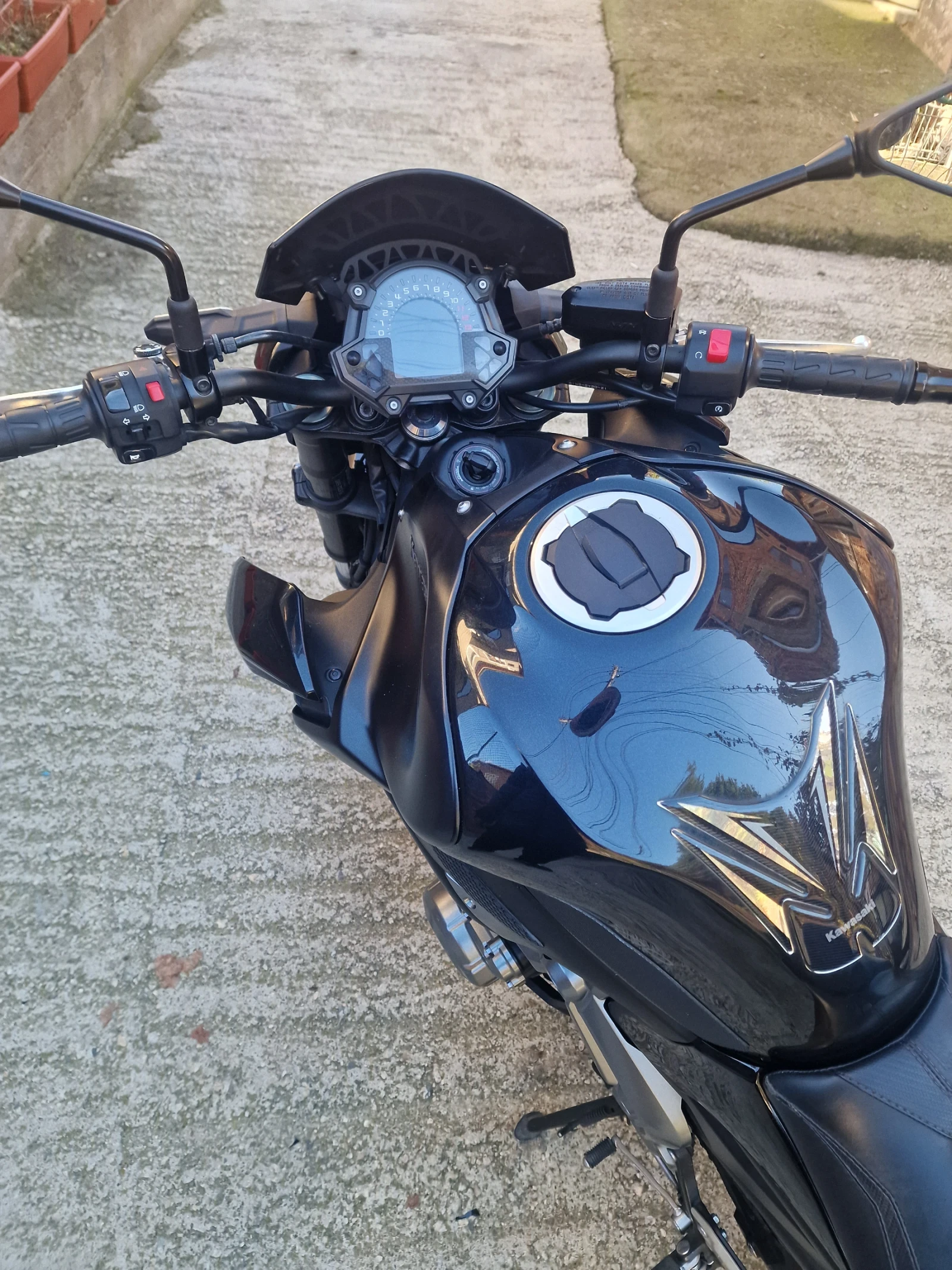 Kawasaki Z, снимка 8 - Мотоциклети и мототехника - 56680532