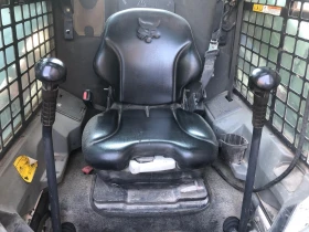 Мини челни товарачи Bobcat S590, снимка 12