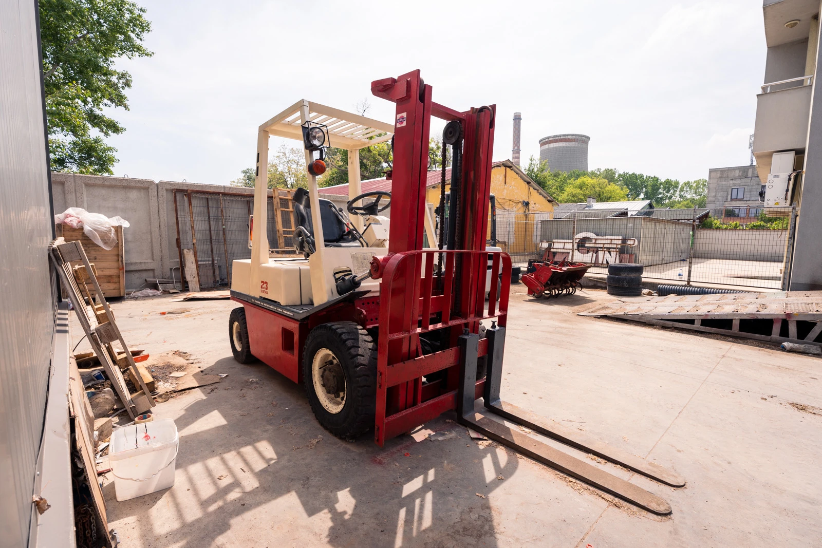 Мотокар Nissan SD25, снимка 1