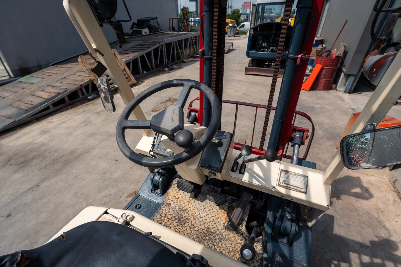  Nissan SD25 | Mobile.bg   4