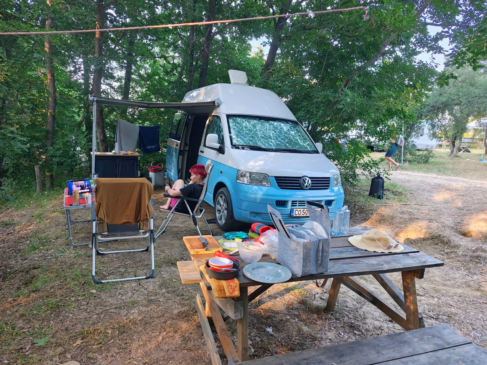 Кемпер VW T5, снимка 6 - Каравани и кемпери - 55220381