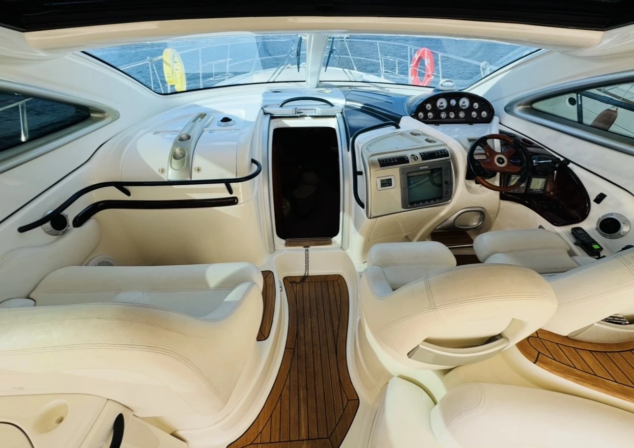 Моторна яхта Cranchi 50 Mediteranee HT - изображение 9