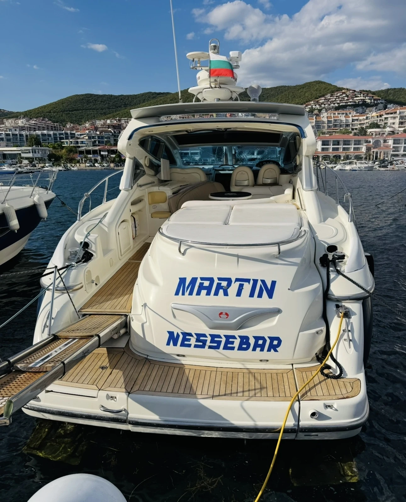 Моторна яхта Cranchi 50 Mediteranee HT - изображение 7