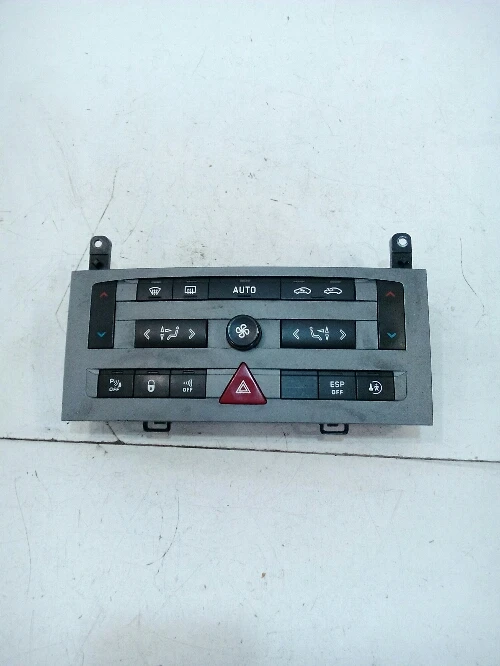 Управление климатроник Пежо 407 2.0ХДИ