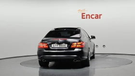 Mercedes-Benz E 350 AMG PK* MATTE TINT* ОБДУХ* ПАНО* КРАЙНА ЦЕНА, снимка 4