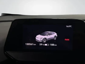 VW ID.4 * PRO* AWD* ПОДГРЕВ* NAVI* , снимка 13