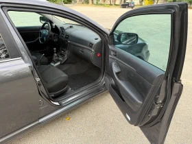Toyota Avensis 2.2 D4D, снимка 15