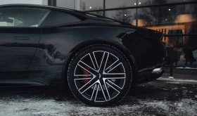 Aston martin Други DB12 Coupe = Carbon Ceramic Brakes= Гаранция, снимка 5