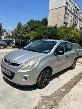     Hyundai I20 /  