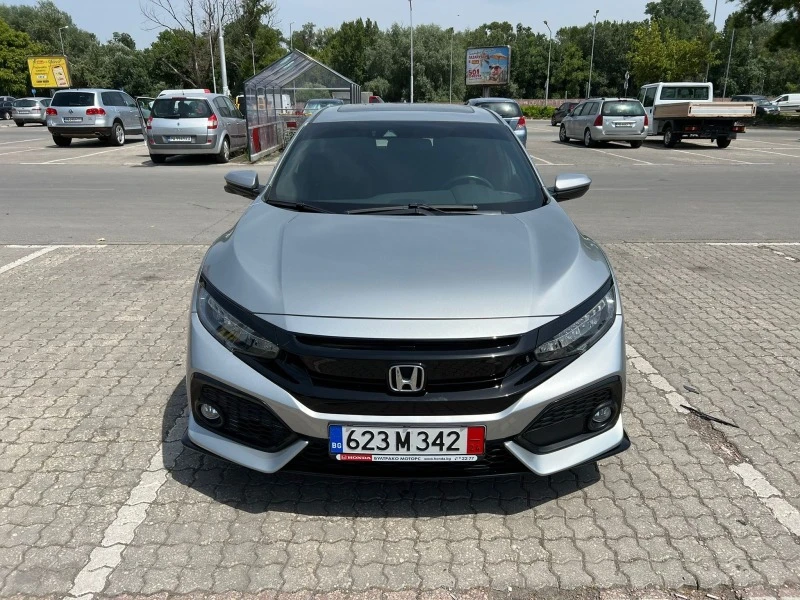 Honda Civic 1, 5 Hatchback Sport Touring, снимка 2 - Автомобили и джипове - 47572897