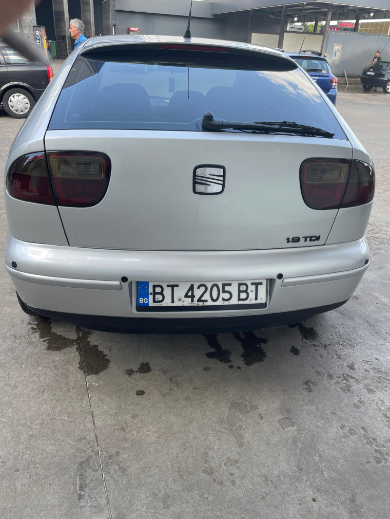 Seat Leon 1.9, снимка 3 - Автомобили и джипове - 46399716